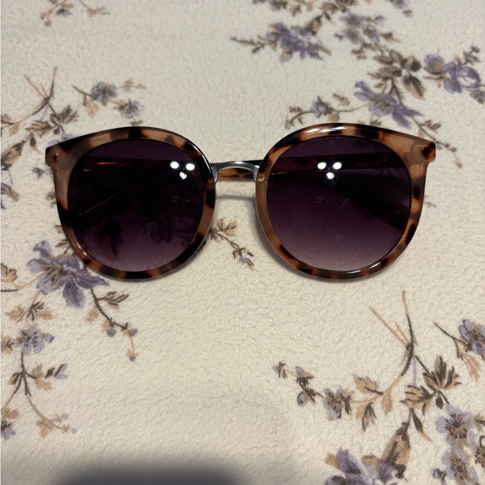 Tortoise Shell Sunglasses